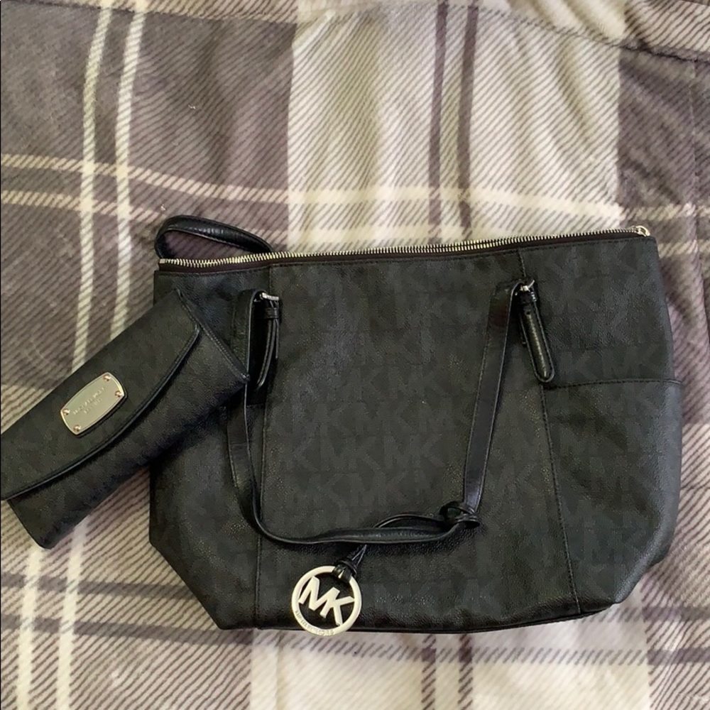 Matching purse and wallet